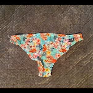Jolyn Bottoms, Bali Cut, Tropical Blue and Pink